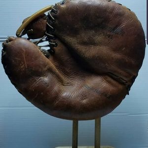 Baseball Glove Display Drying Rack